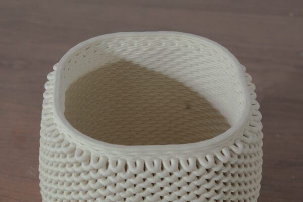 loopy closeup- 3d printer ceramic pot
