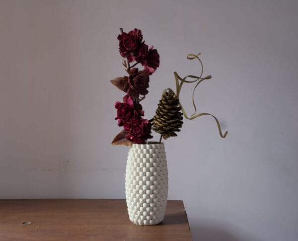 Flowery prop – Ceramic 3D Printed Vase