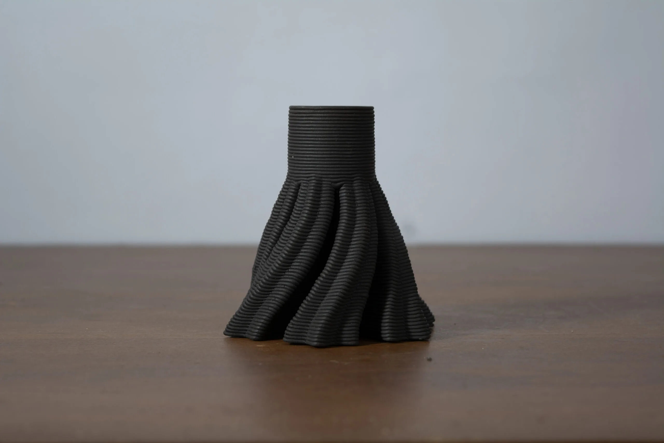 Ceramic 3D printed candle stand-frock main black